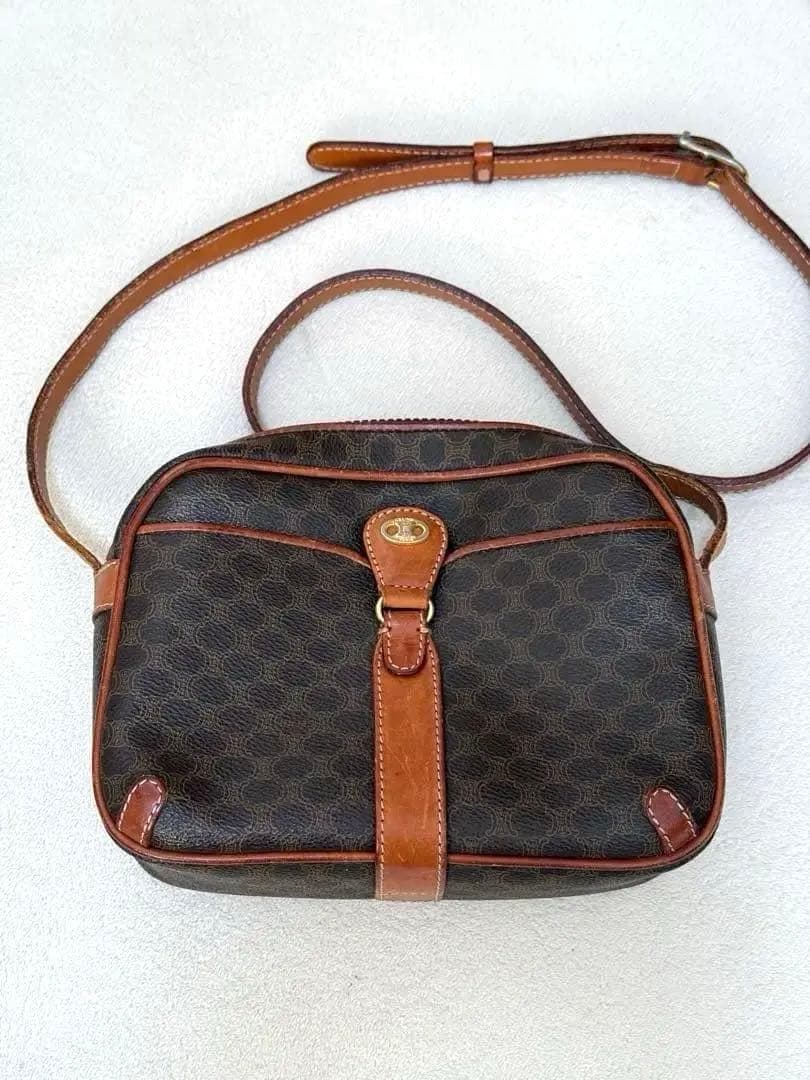 【CELINE/セリーヌ】ショルダーバッグ マカダム柄