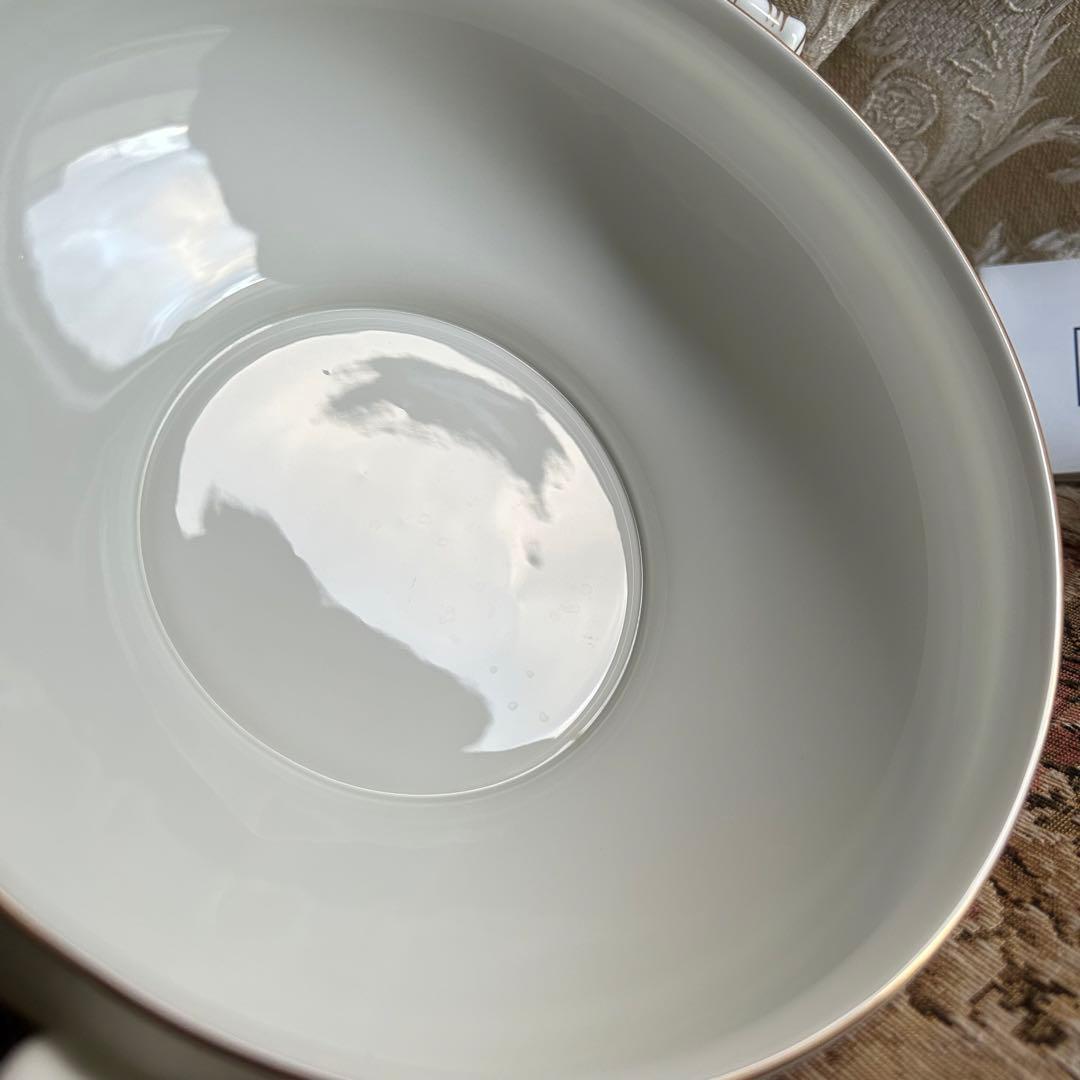 英国製 黒壺  MIRABELLE可憐な花柄カバードベジタブル