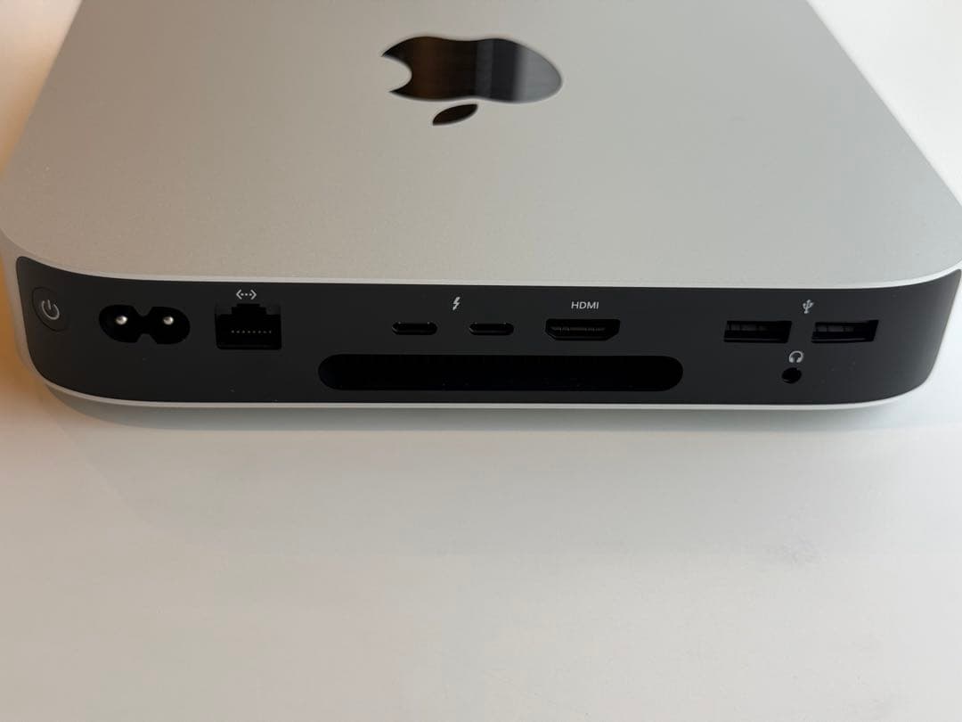 Apple Mac mini 2023 /M2 /8GB /256GB【美品】