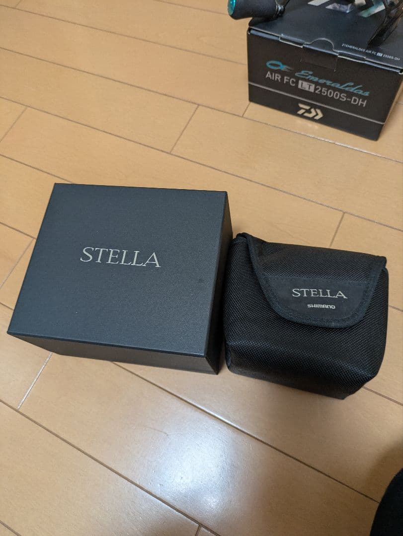 今月で出品取り消しシマノステラ2500SHG