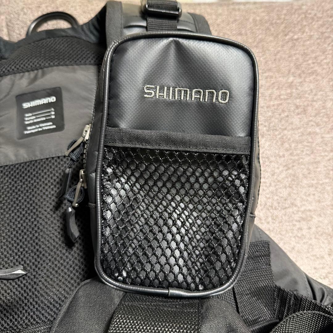 シマノ サーフトリッパーベスVF-275W Lサイズ 中古品