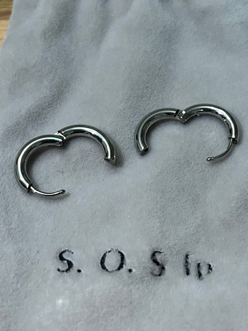 ｛最終値下げ】　sos fpトムウッド？　ピアス　フープピアス　中古