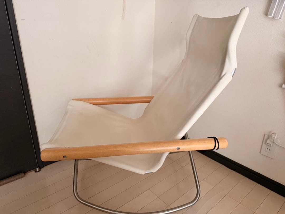 ニーチェアエックス ロッキング（ホワイト×ナチュラル）