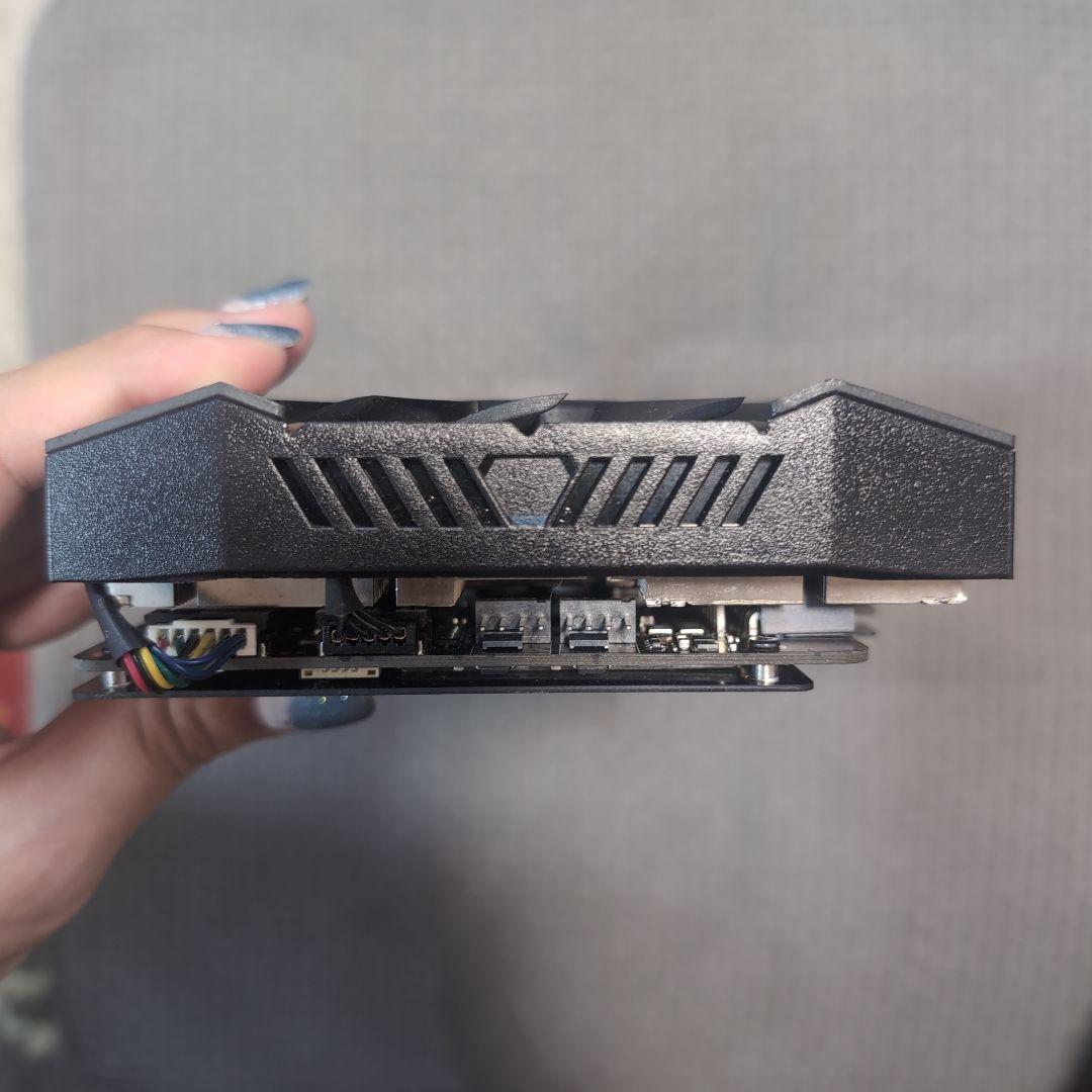 【中古】STRIX-GTX1070-O8G-GAMING