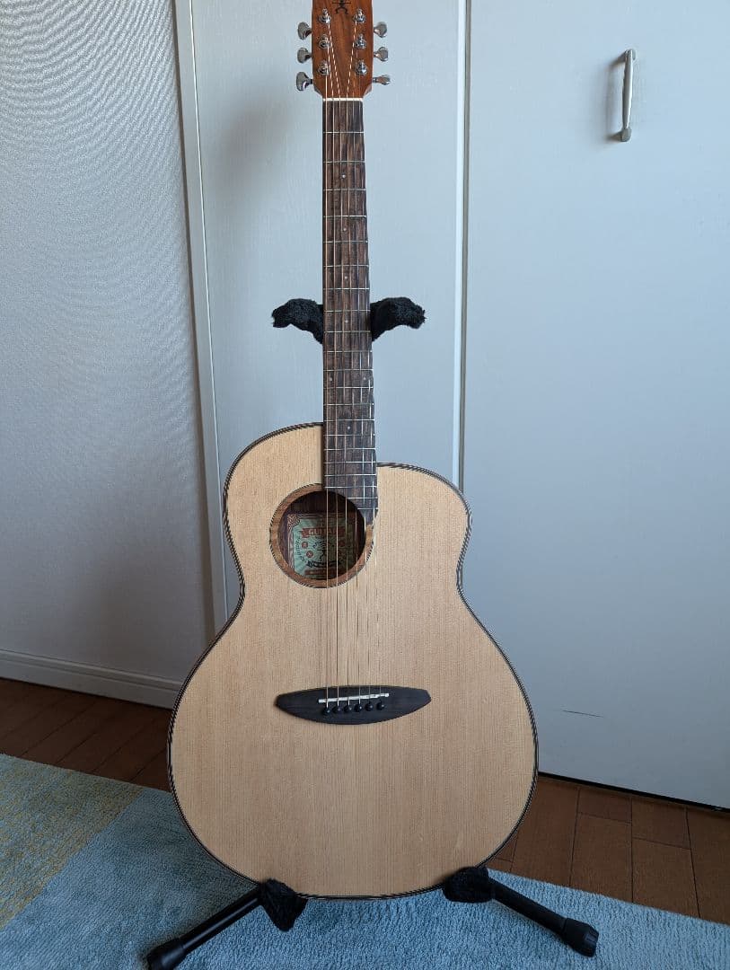 ★入手困難★aNueNue Bird L10　トップ シトカスプルース単板美品