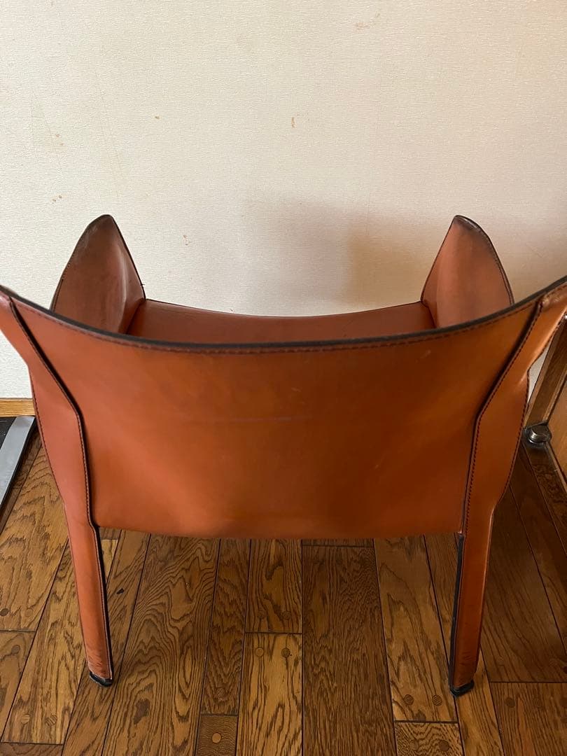 ＣＡＳＳＩＮＡ　ＣＡＢダイニングアームチェア　マリオベリーニデザイン