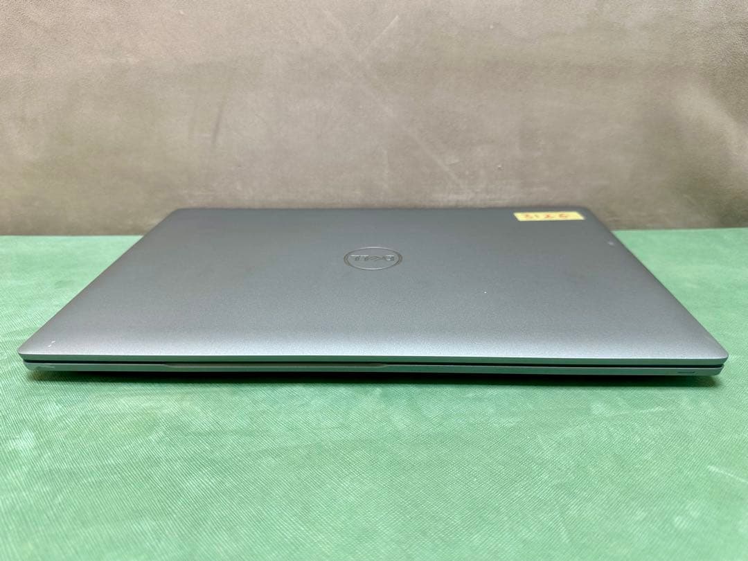 Windowsノート本体 DELL Latitude 5520 i5-1145G7 8 256 |3126