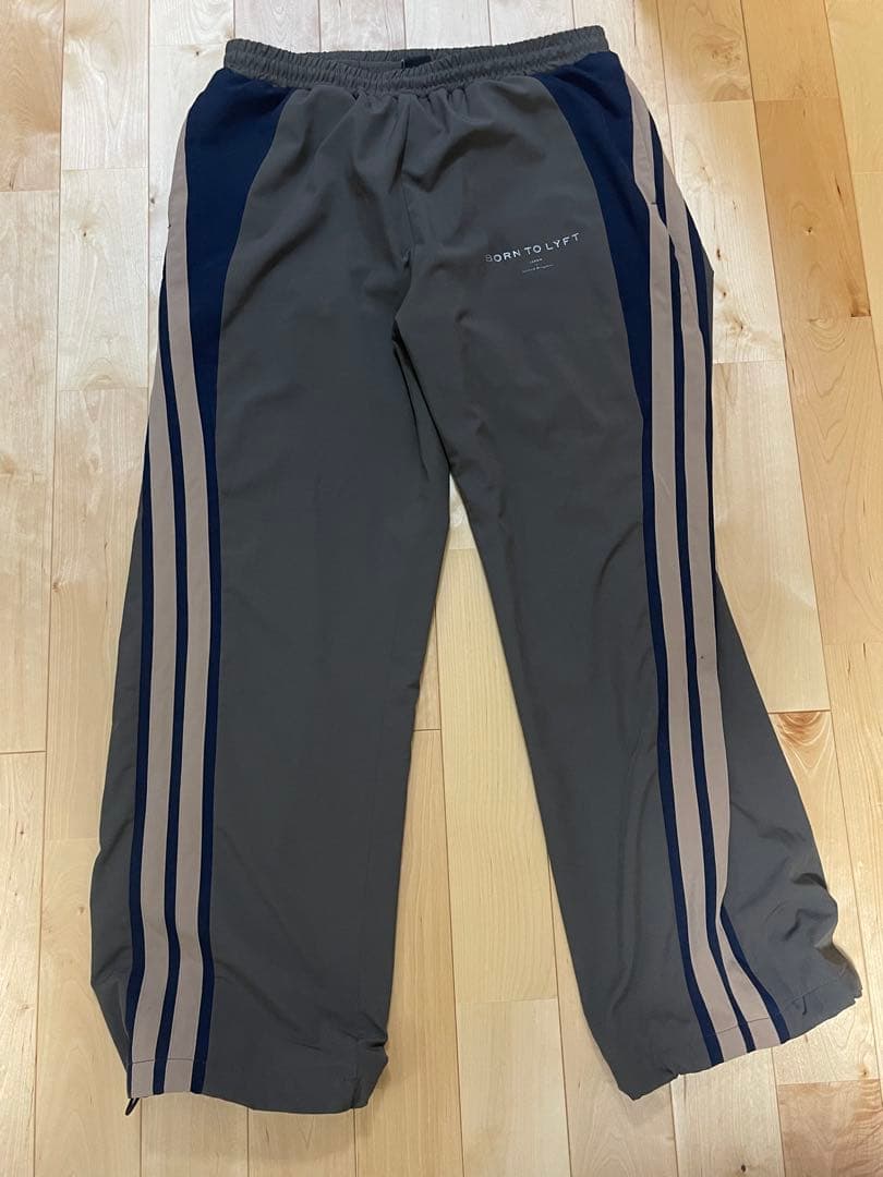 LYFT 2LINE OVERSIZE TRACK 上下XLセット　田口