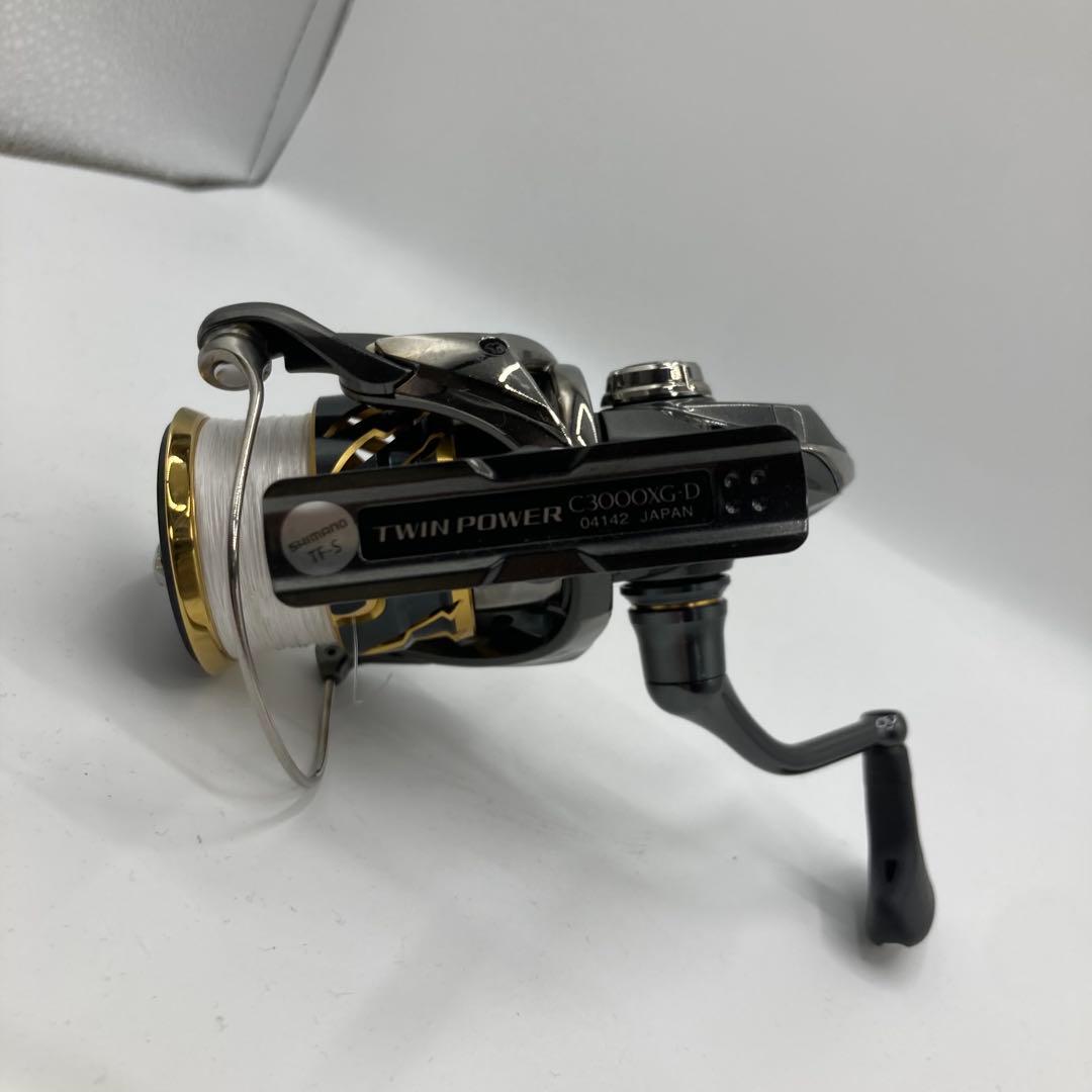 SHIMANO 20ツインパワー C3000XG スピニングリール
