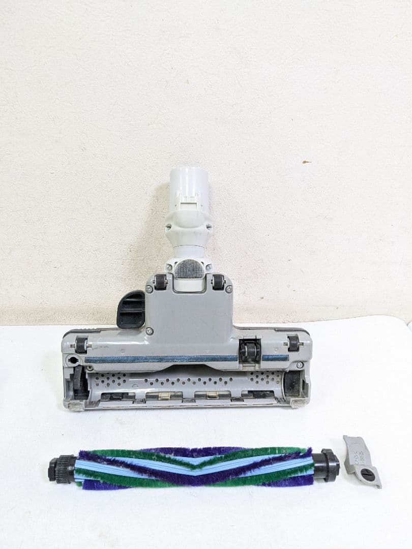 Panasonic MC-SS300GX-R サイクロン式掃除機 2010年製