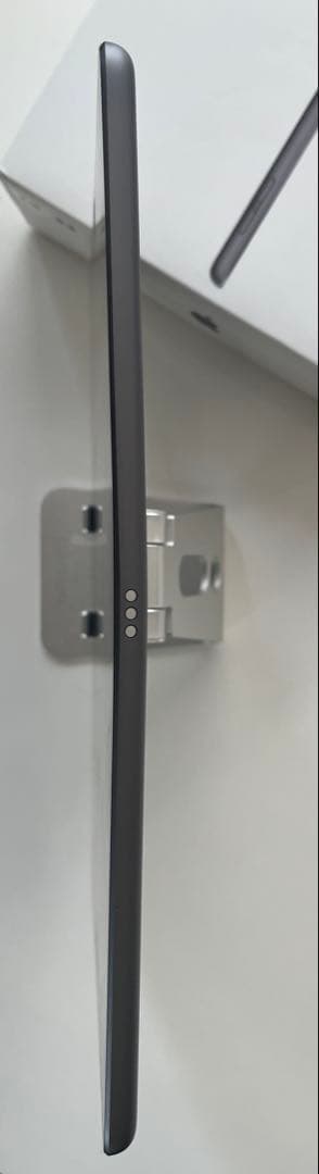 iPad 第9世代Wi-Fi 64GB 10.2インチ　箱付き