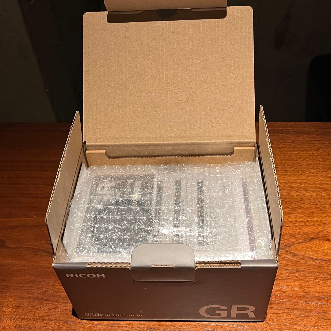 ☆新品！RICOH GR IIIx Urban Edition おまけ付き！☆