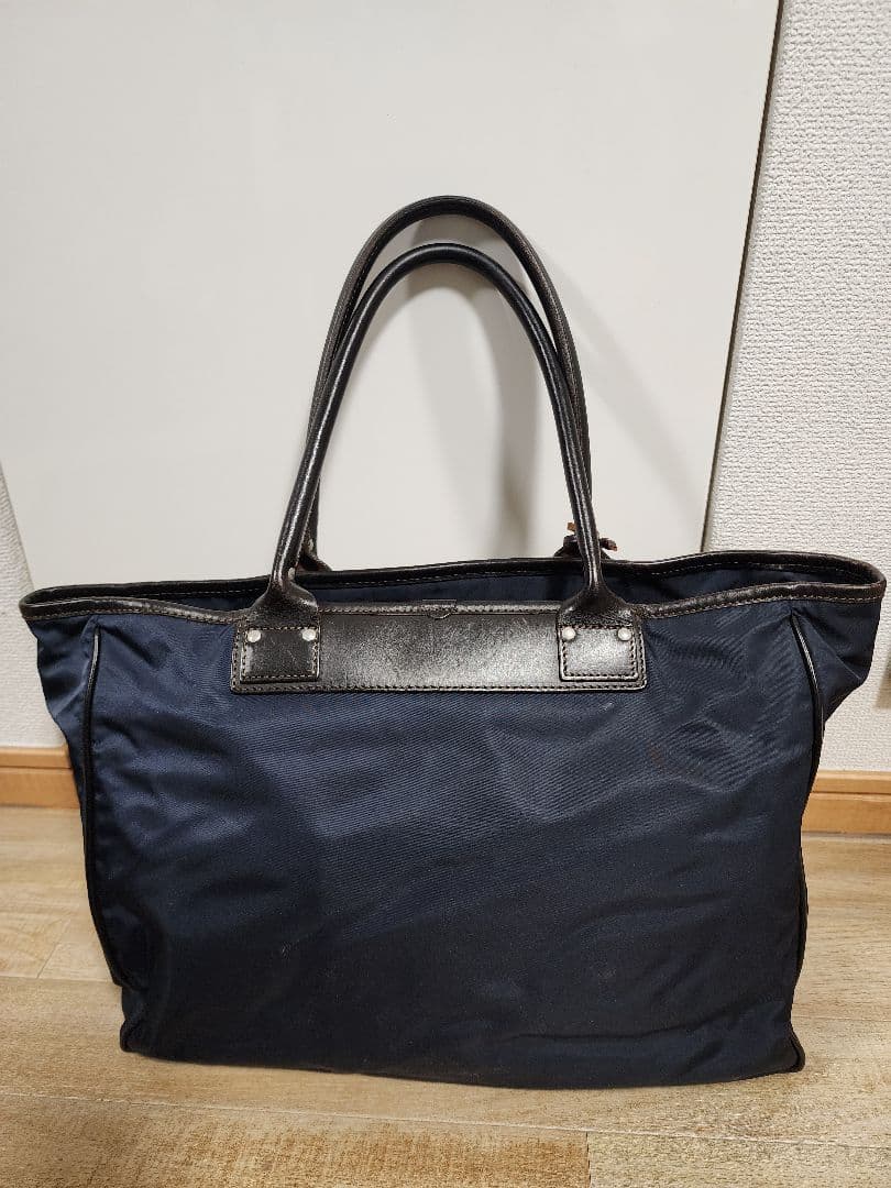 フェリージビジネストートバッグ　ネイビー