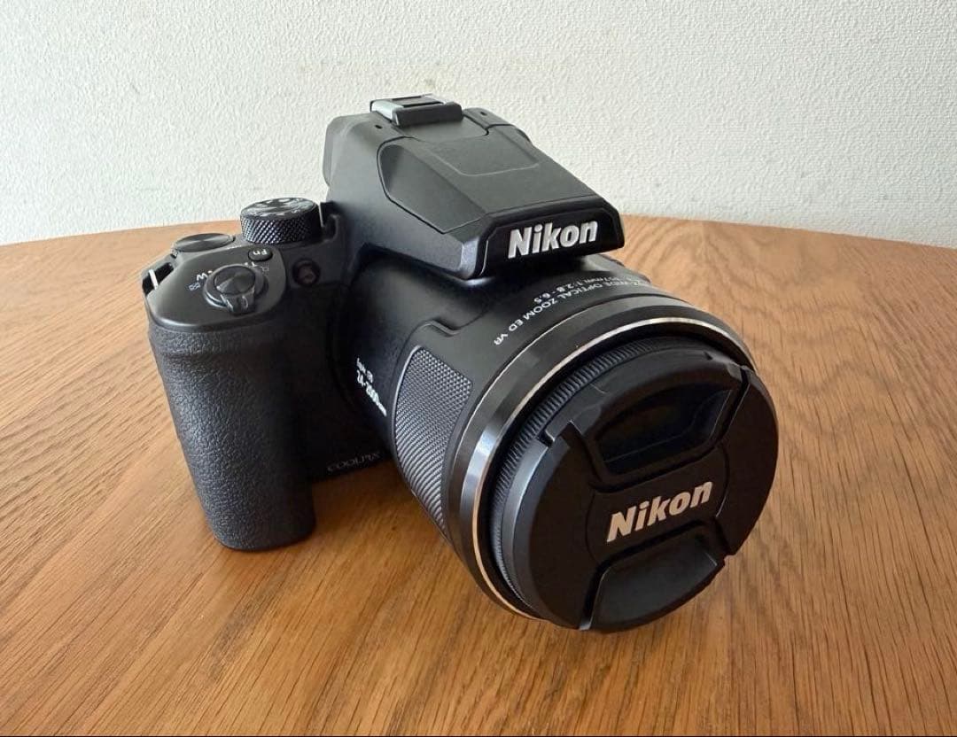 Nikon COOLPIX P950 純正セミソフトケース付き