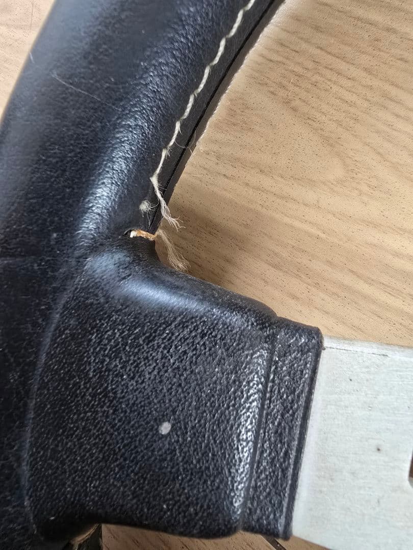 ABARTH 旧車ステアリング 本体　イタリア製