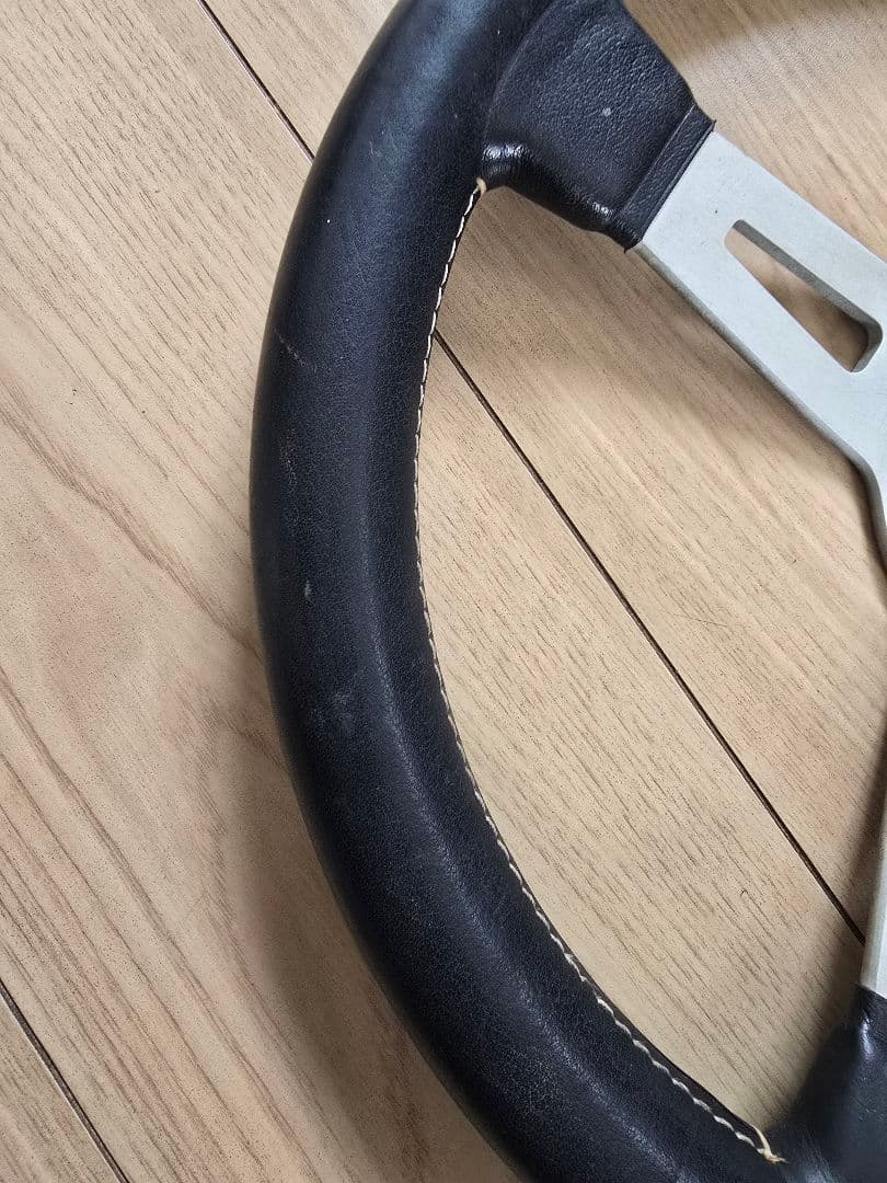 ABARTH 旧車ステアリング 本体　イタリア製