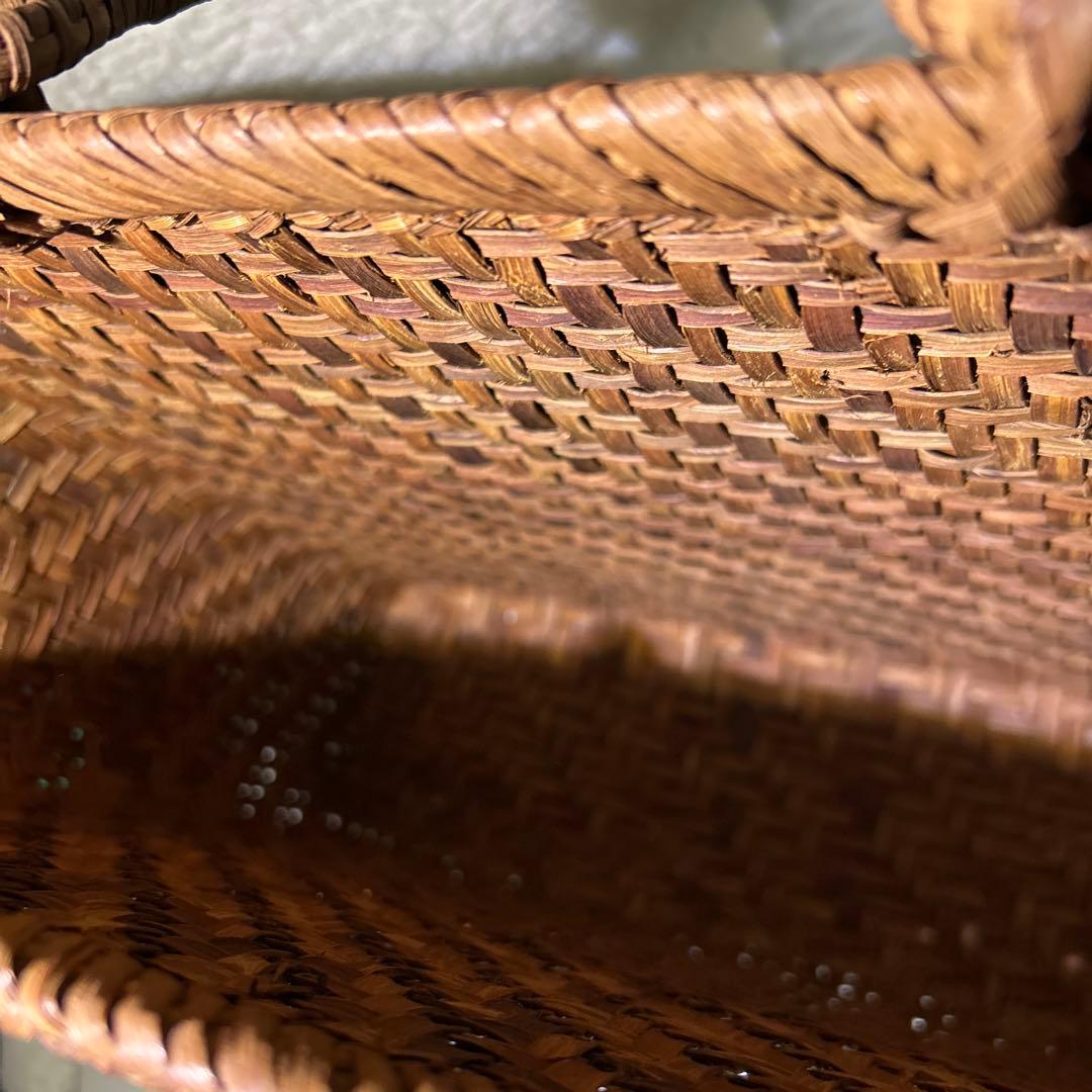 極美品　山葡萄　やまぶどう　カゴバック　大きめ　A4 籠バッグ 天然素材