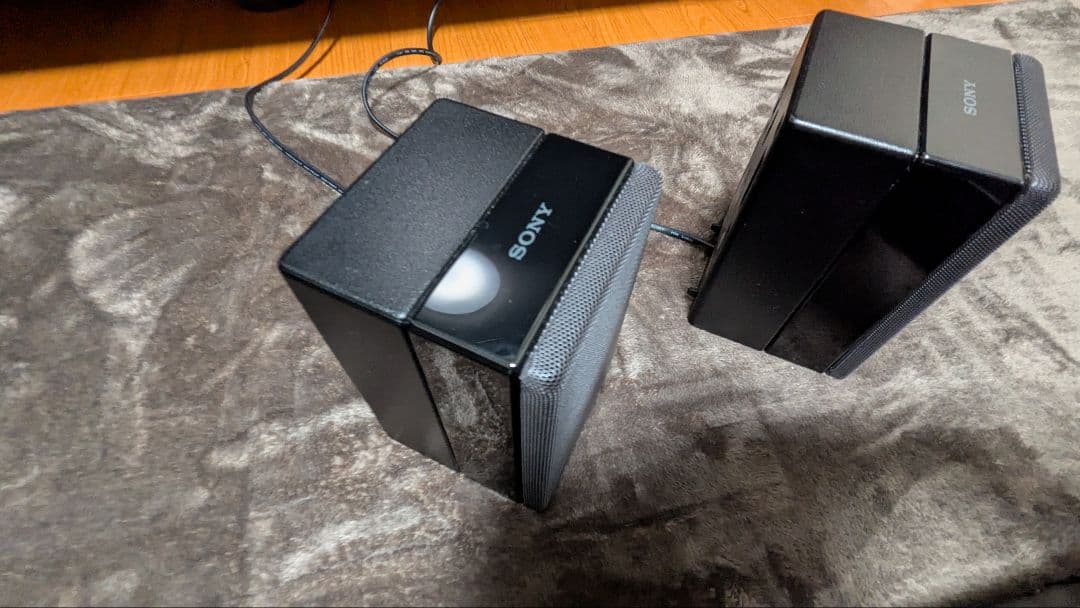 ソニー サウンドバー　HT-Z9F、リアスピーカー　SA-Z9R