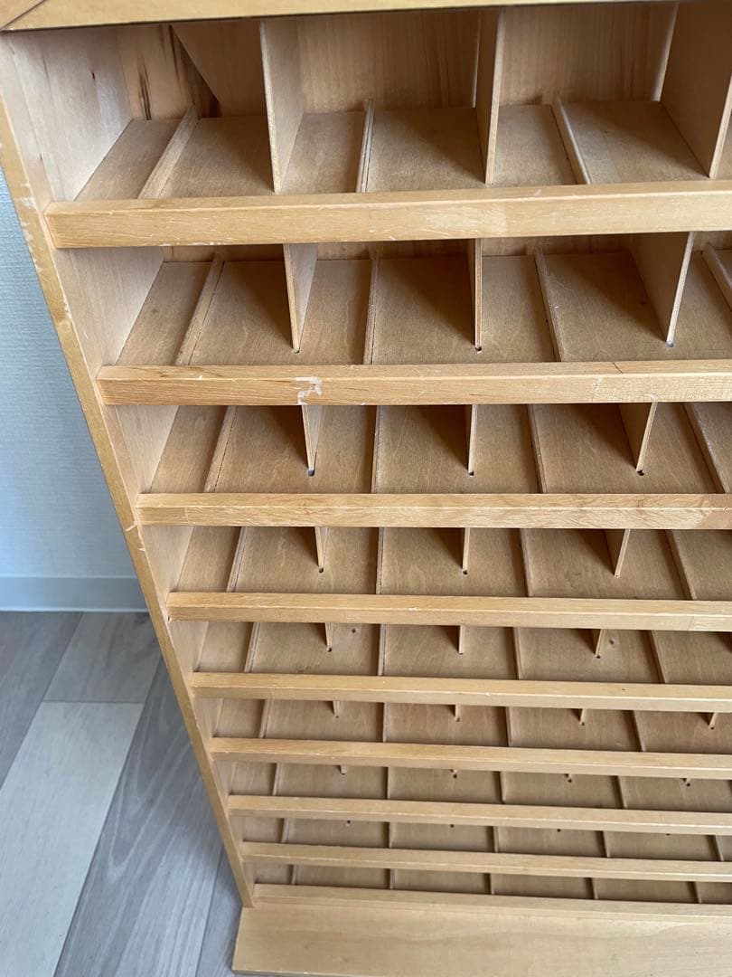 ま*ご様 【Dual Duty】レトロな木製什器