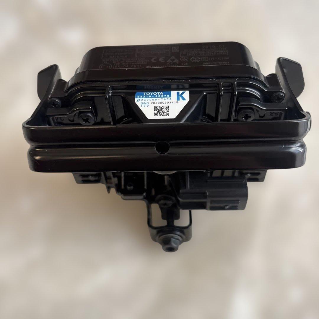 トヨタ 純正　88210-48071 プリウス　ハリア　プリクラ ミリ波レーダー