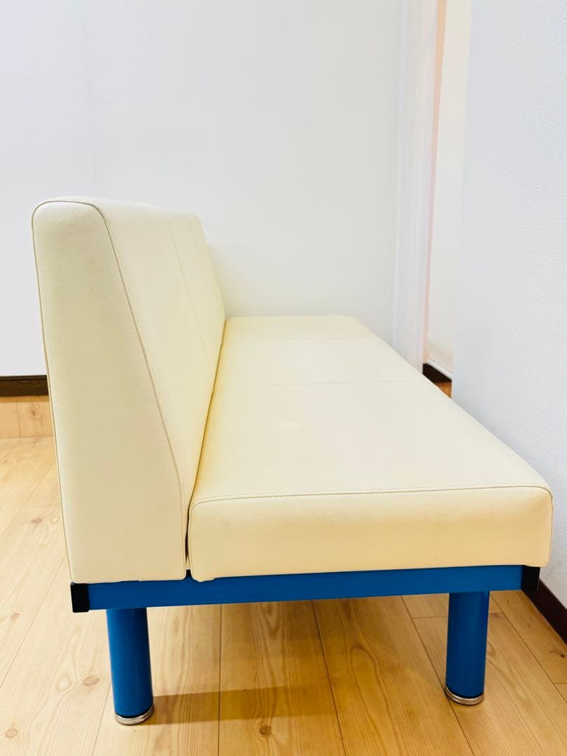 直接取引き•自車配送可　高田ベッド　ソファ　待合室　整骨院