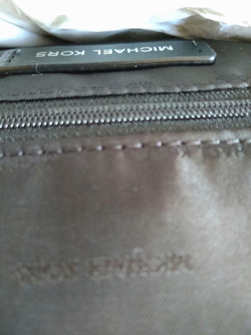 p*n様 MICHAEL KORS ネイビー ショルダーバッグ　新品未使用　メッ