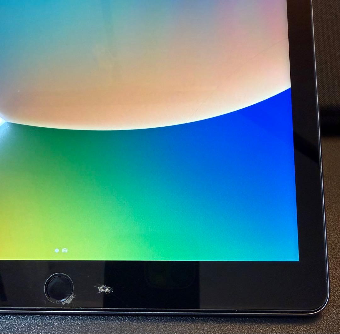 iPad Pro 12.9インチML3T2LL/A スペースグレイ