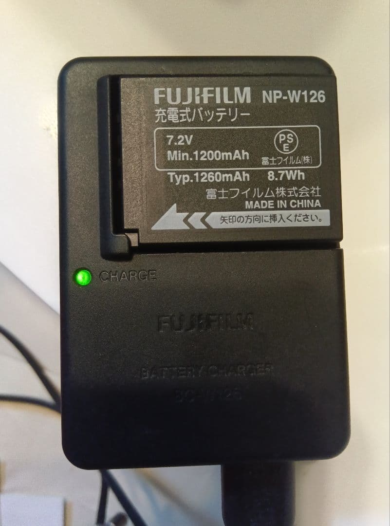 FUJIFILM X-M1 ミラーレスカメラ 16-50mm