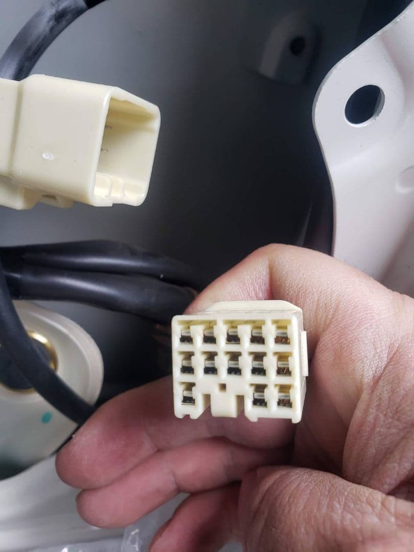 再販ランクル70(GRJ76K) 4灯化キット