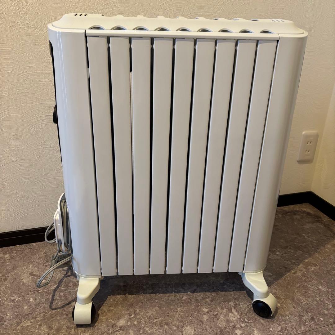 DeLonghi オイルヒーター RHSL0915 ホワイト　直営店限定モデル