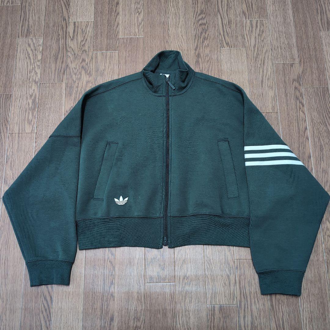 adidas　ジャージ　緑　上下セット売り