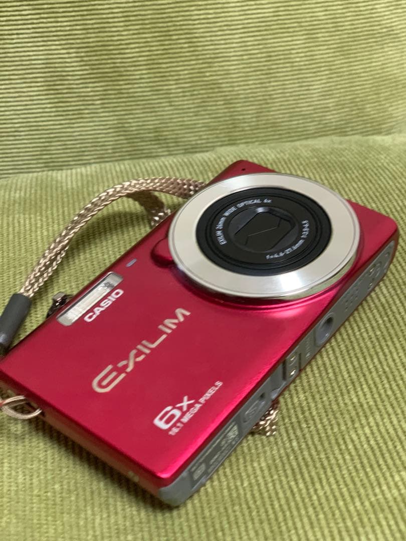 カシオ EXILIM EX-Z900