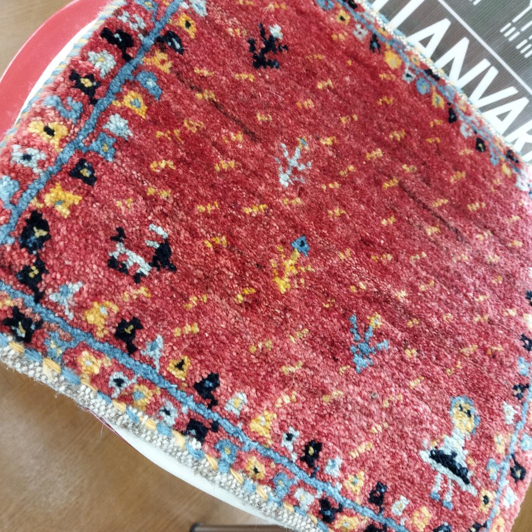 値下げ可能ミニギャベ●36×40㎝●手織●本物●新品未使用 遊牧民が紡ぐギャッベ