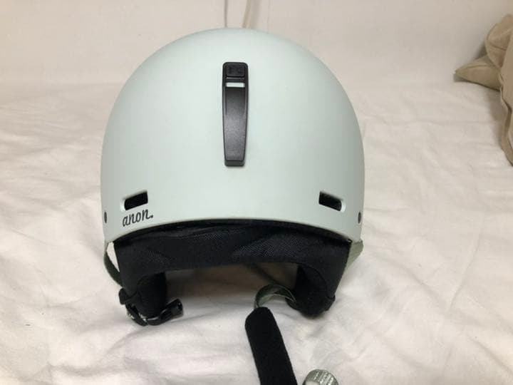 anon ヘルメット　新品未使用　スノーボード