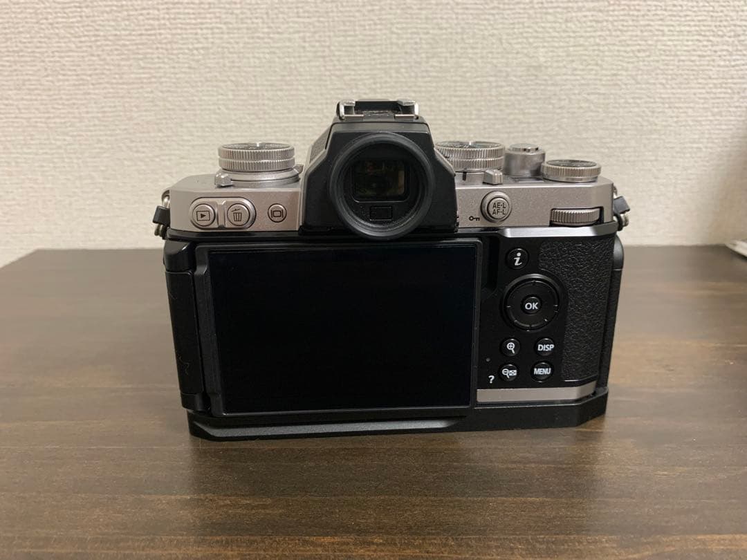 Nikon Zfcレンズ16-50 付き