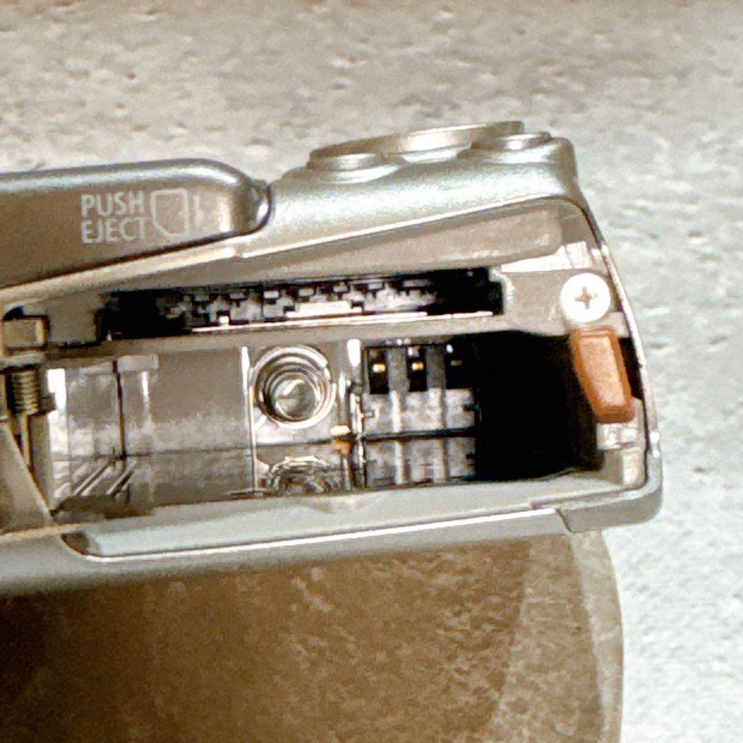 【美品】Canon IXY DIGITAL 810 IS シルバー 付属品あり