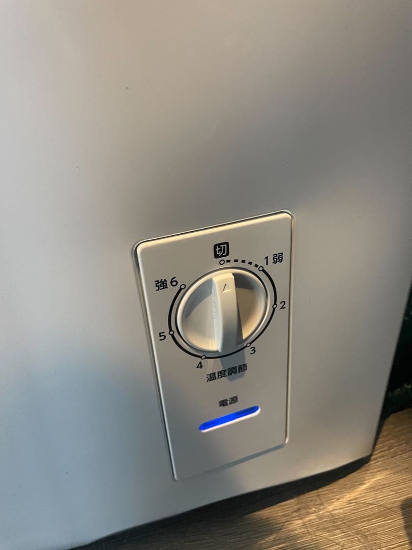 Comfee 冷凍庫 ホワイト 6段階調整