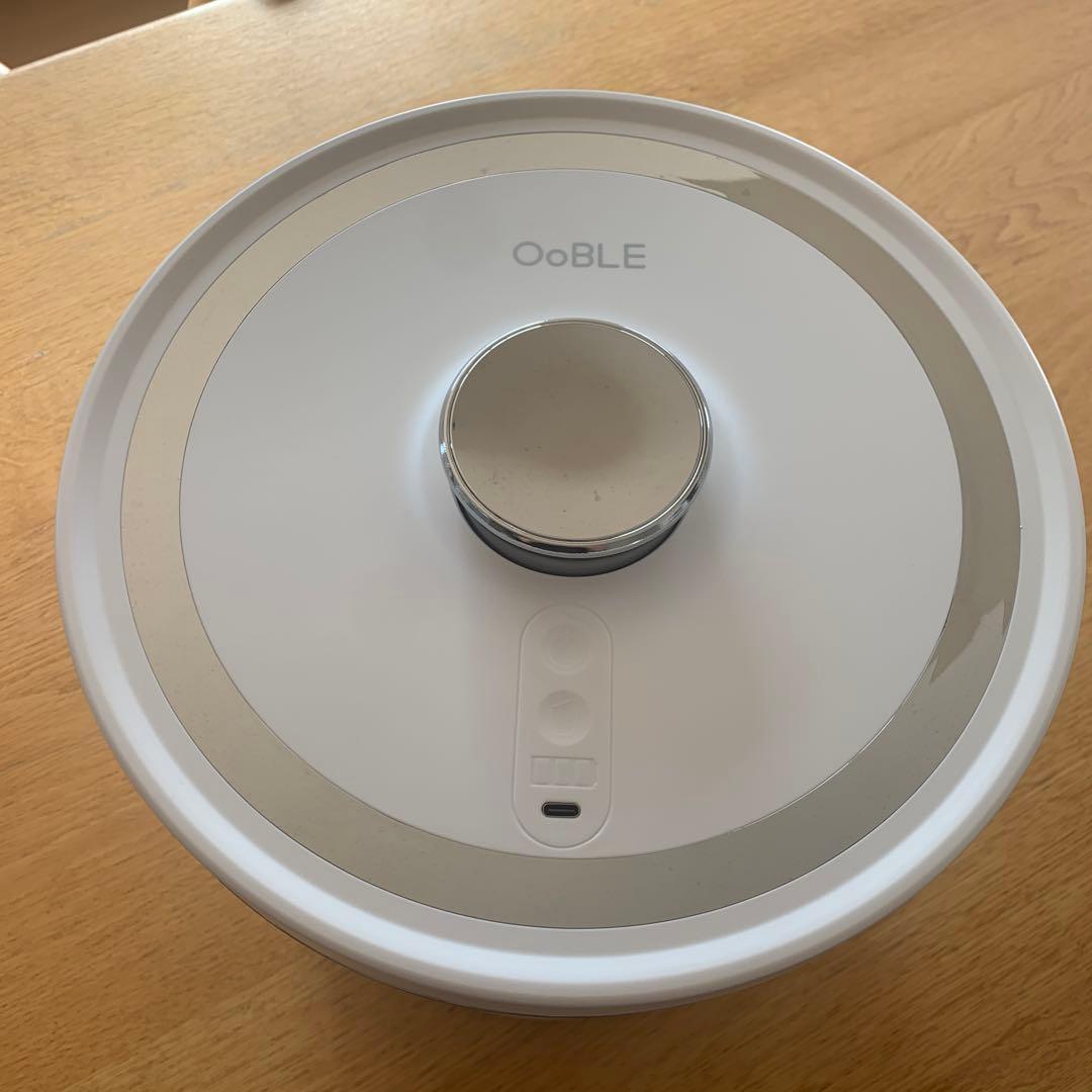 OoBLE（オーブル） 真空保存容器 ホワイト 13L