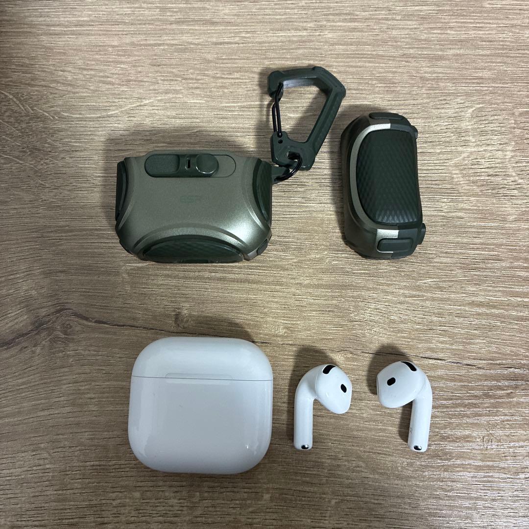 AirPods4 アクティブノイズキャンセルモデル　 ESRケース付き