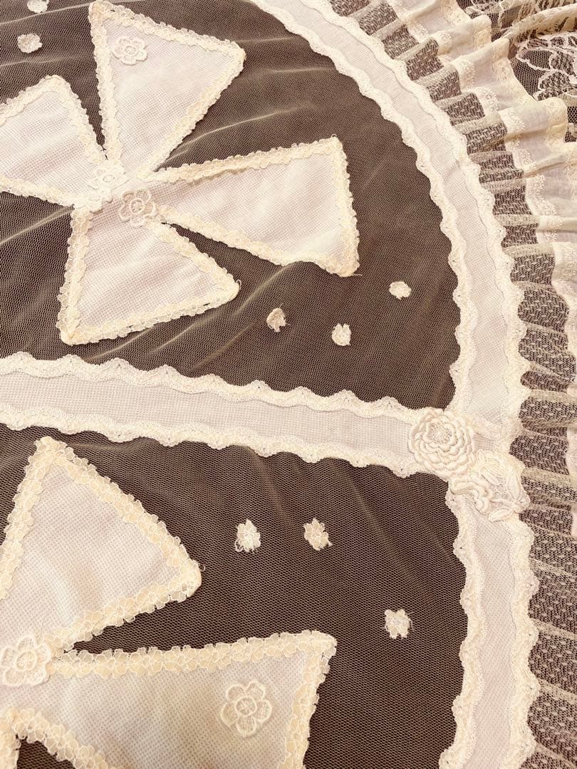 ❤️さえら★サエラ★リボンモチーフが可愛いテーブルクロス❤️シャビーシック★姫系★