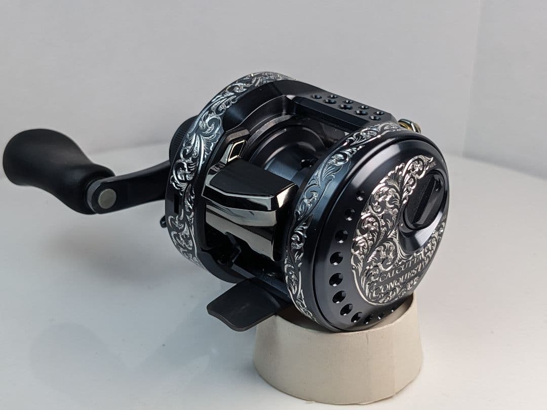 CALCUTTA CONQUEST 31HG 彫金 Engraving