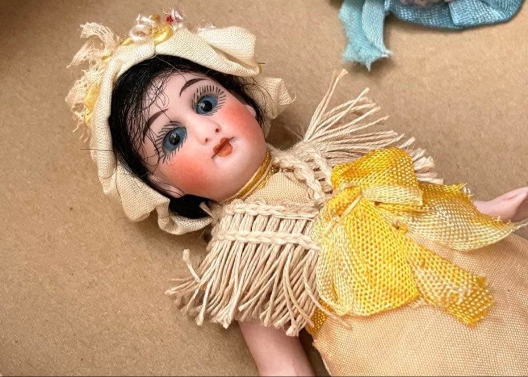 Hertwig オリジナル　新品箱付　アンティーク　ドール　ミニョネット ドイツ