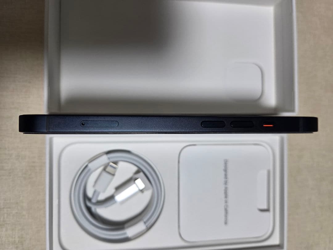 m*中様 Apple iPhone 13 ミッドナイト 本体