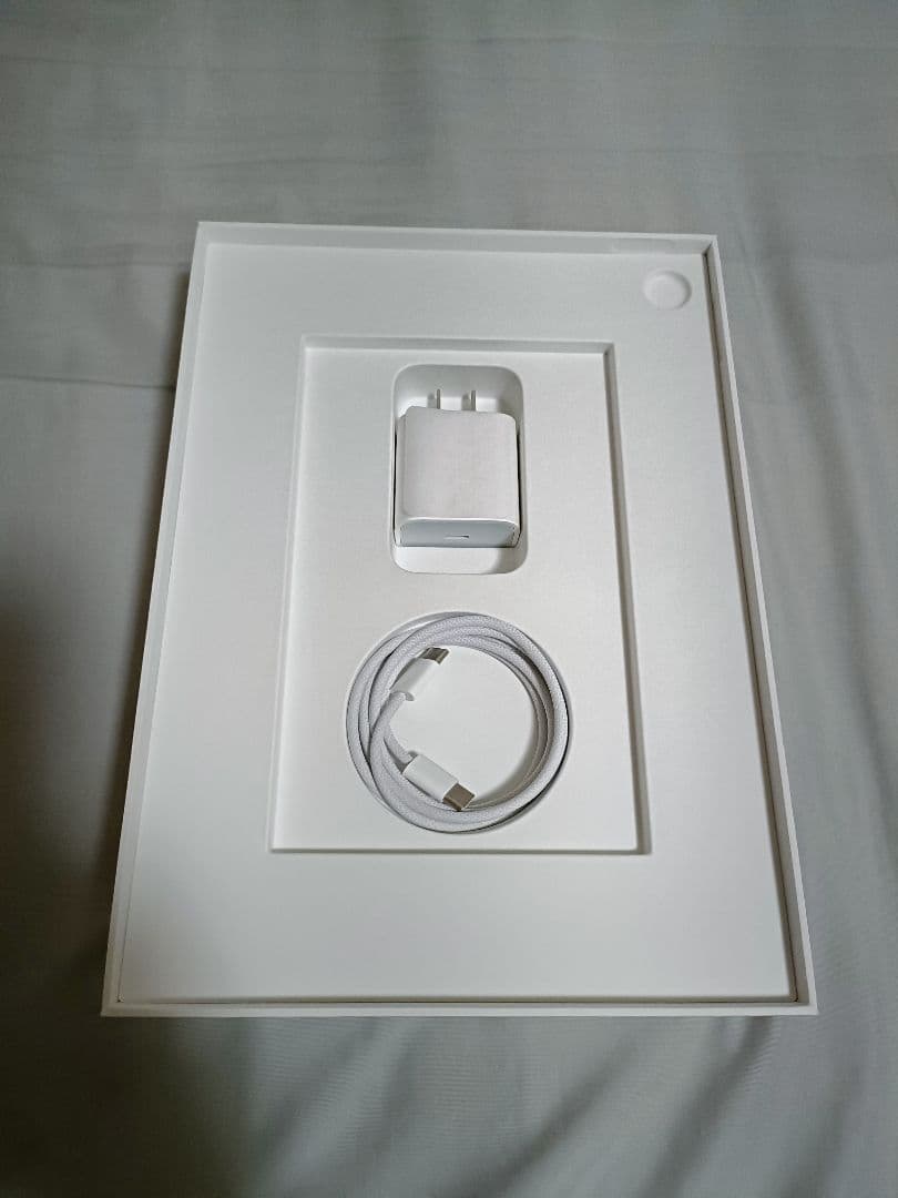 Apple iPad A16 2025 128GB シルバー