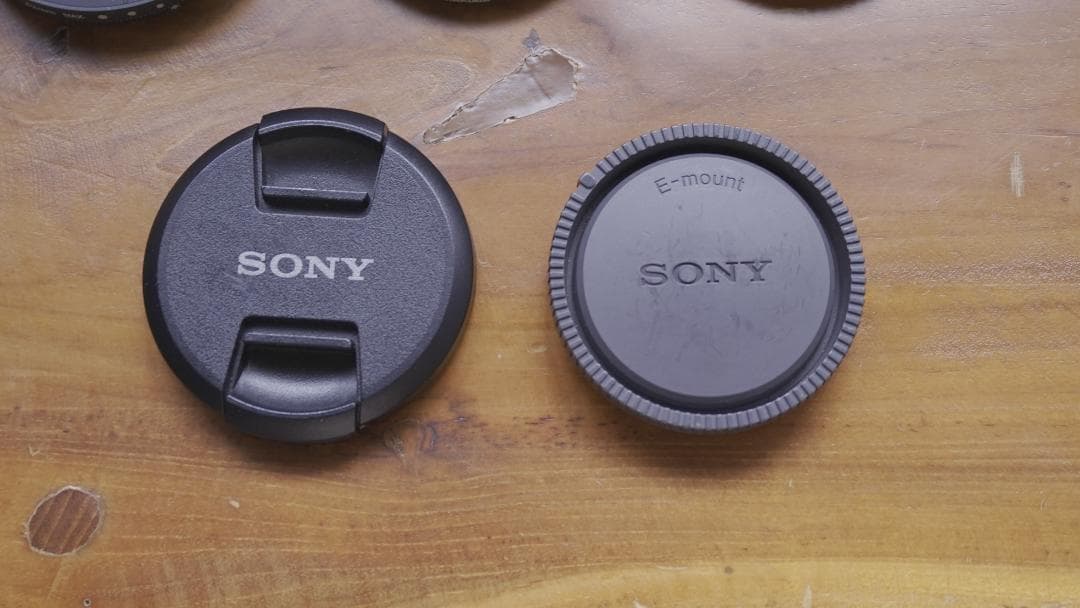 【箱あり・フィルター各種付き】Sony 10-18mm F4 OSS