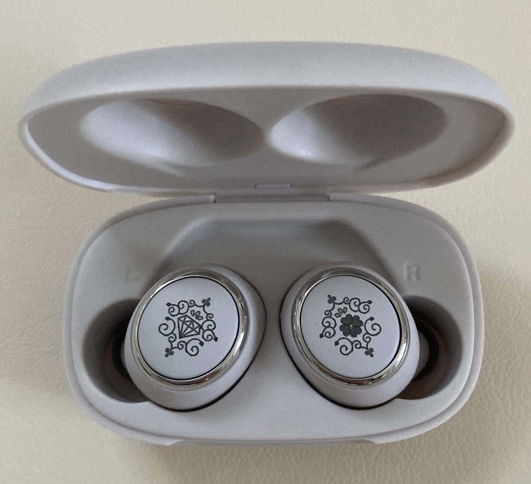 【美品】怪盗キッド ワイヤレスイヤホン AOW01 名探偵コナン