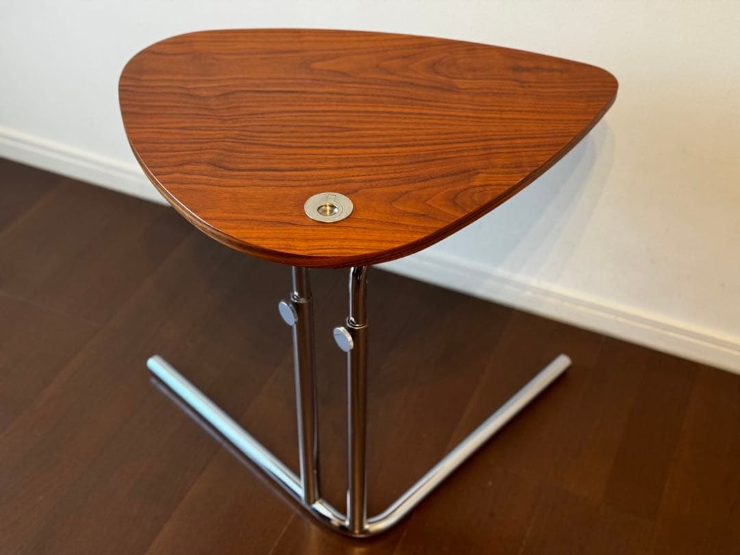 TECTA（テクタ）社製 サイドテーブル K22 ウォールナット