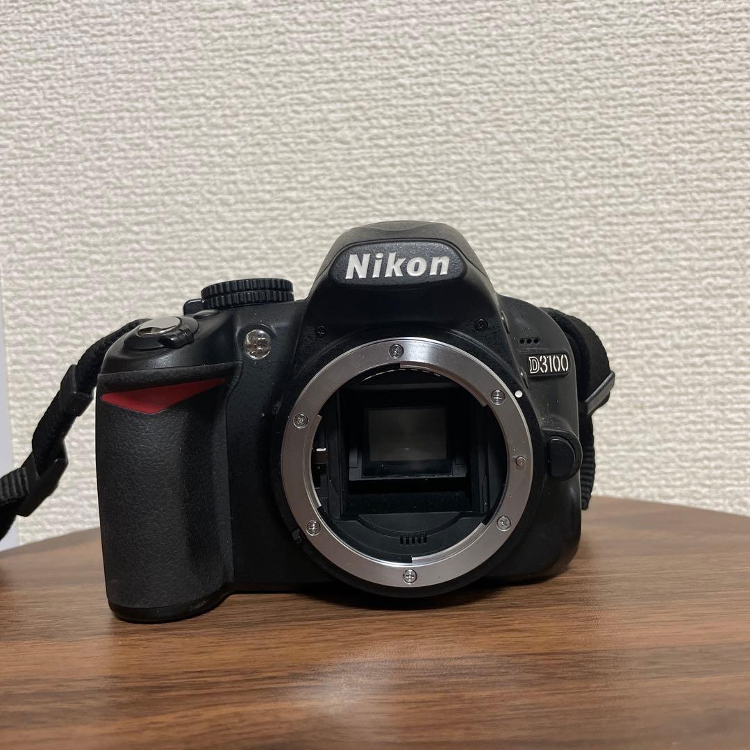 【デジタル一眼レフ】 Nikon D3100