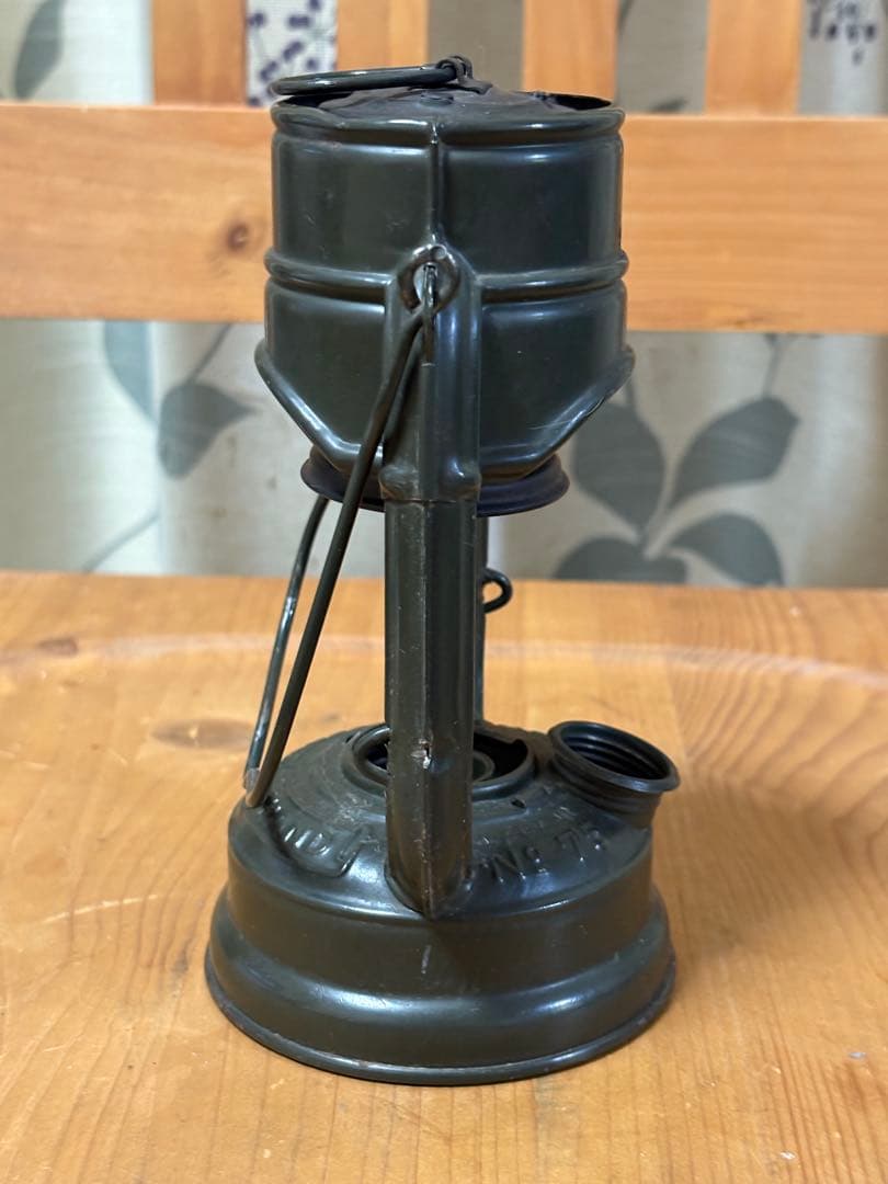 ライト・ランタン WW2 FEUERHAND 75 STK FRAME