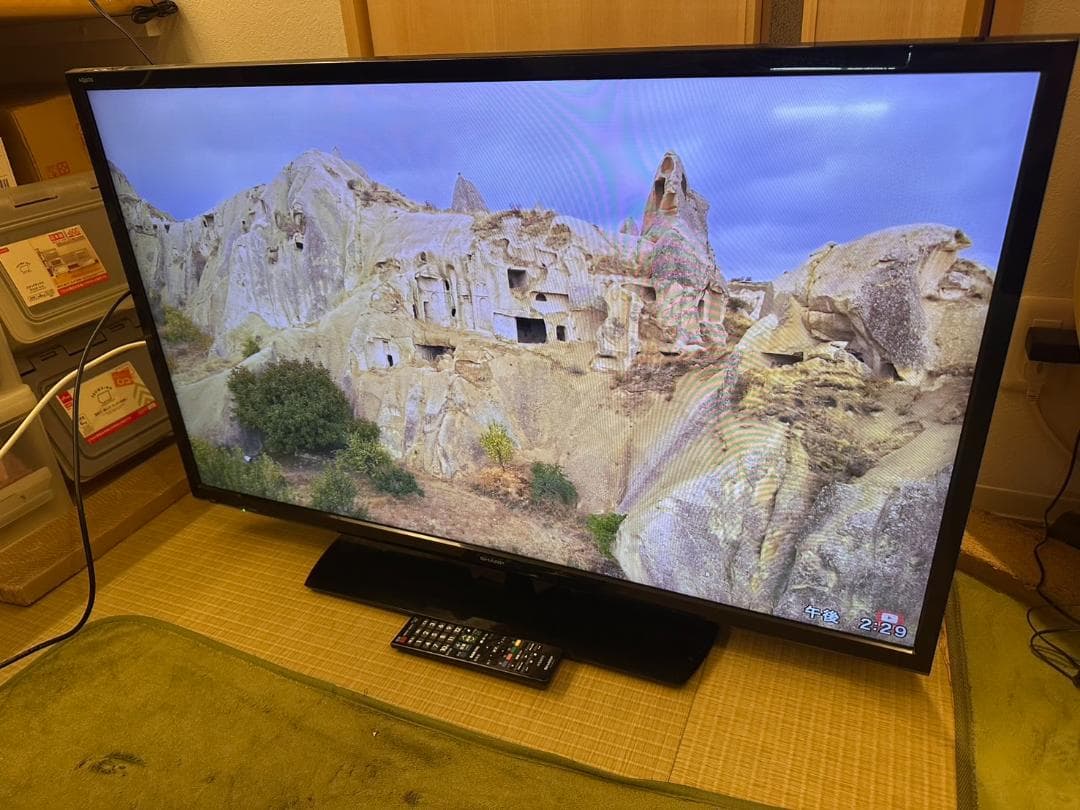 SHARP シャープ　40型　テレビ 2T-C40AE1 18年製　映り綺麗！